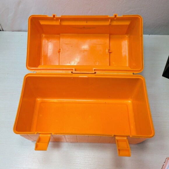🧡 Vintage Thermos Orange Plastic Lunchbox – Made in Canada . - Picture 4 of 5